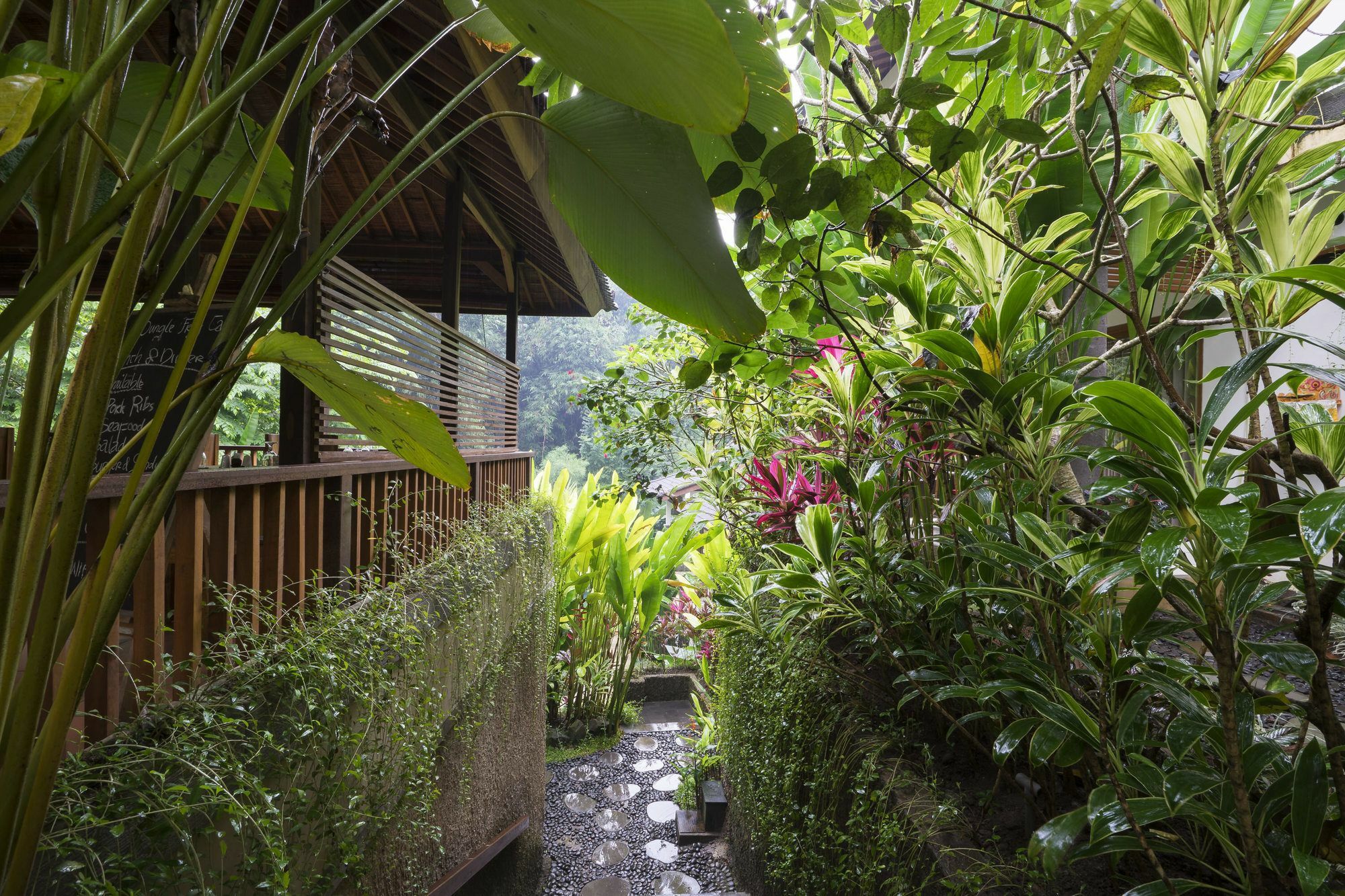 Jungle Haven Resort Central Ubud Exterior photo